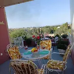 Kontesa Kamara Corfu بيت للعطل
