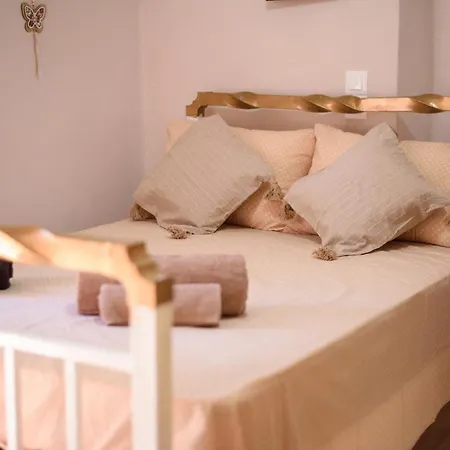 Kontesa Kamara Corfu Kamara (Corfu)