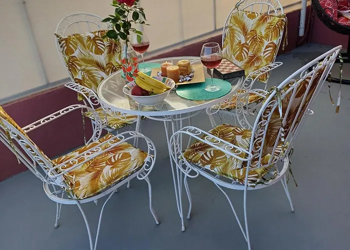 Kontesa Kamara Corfu * Kamara (Corfu)