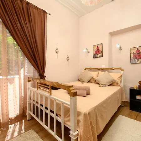 Feriehus Kontesa Kamara Corfu *